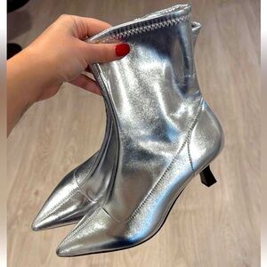 NEW Abound Erinn silver metallic Pointed Toe Kitten heel Ankle Boots